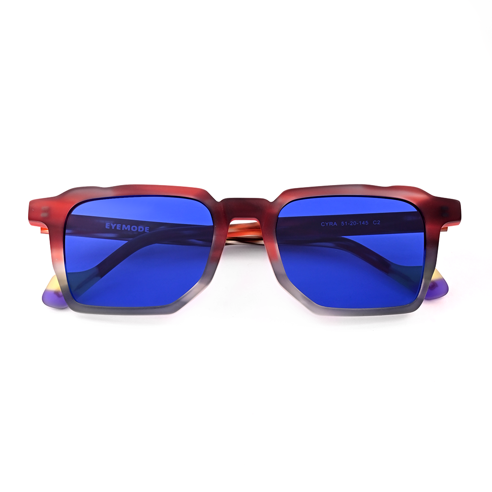 Cyra - Chameleon Red