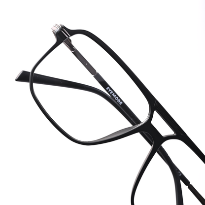 BRISA - Jet Black