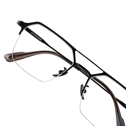 Dominar - Graphite Black