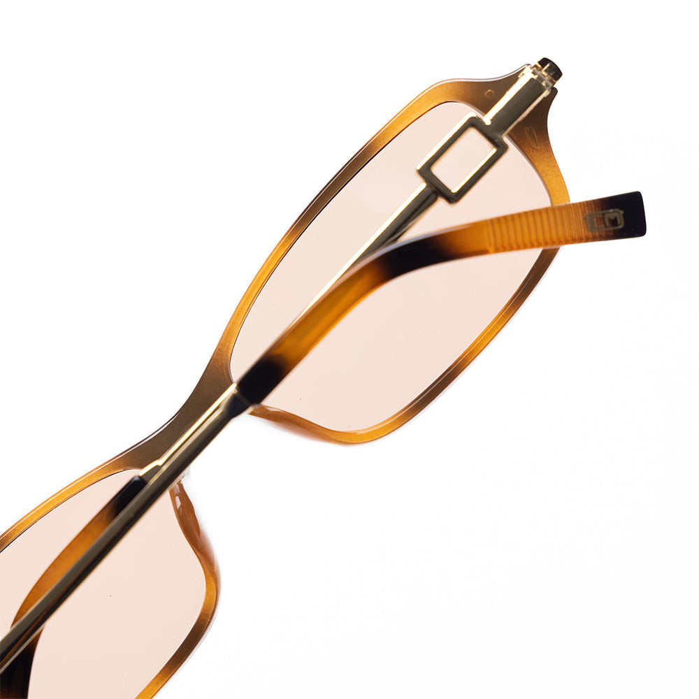 Tarae CaramelNoir Frame Detail