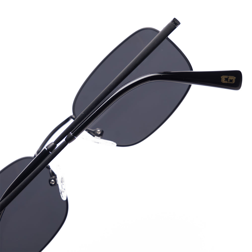Carbon stealth angle